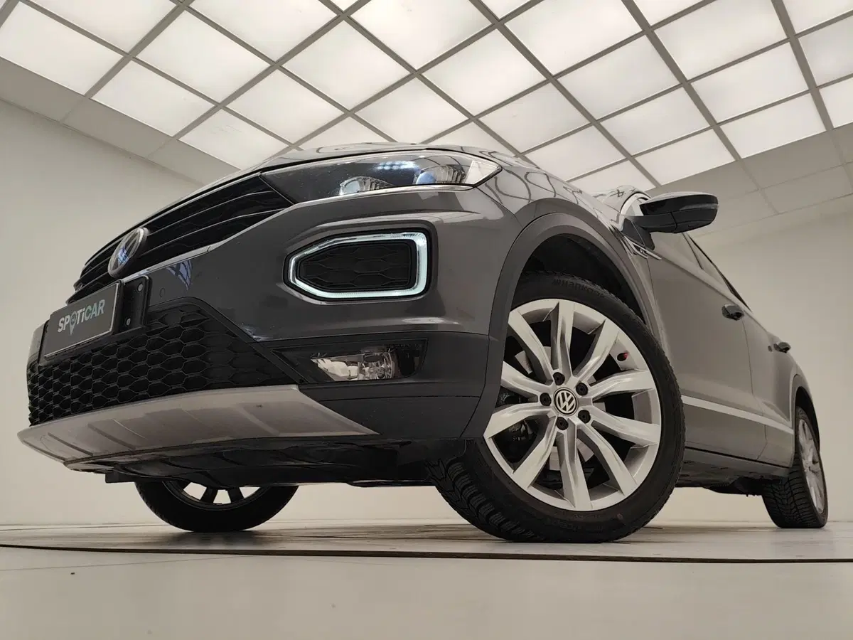 Volkswagen T-Roc usata a Como (14)