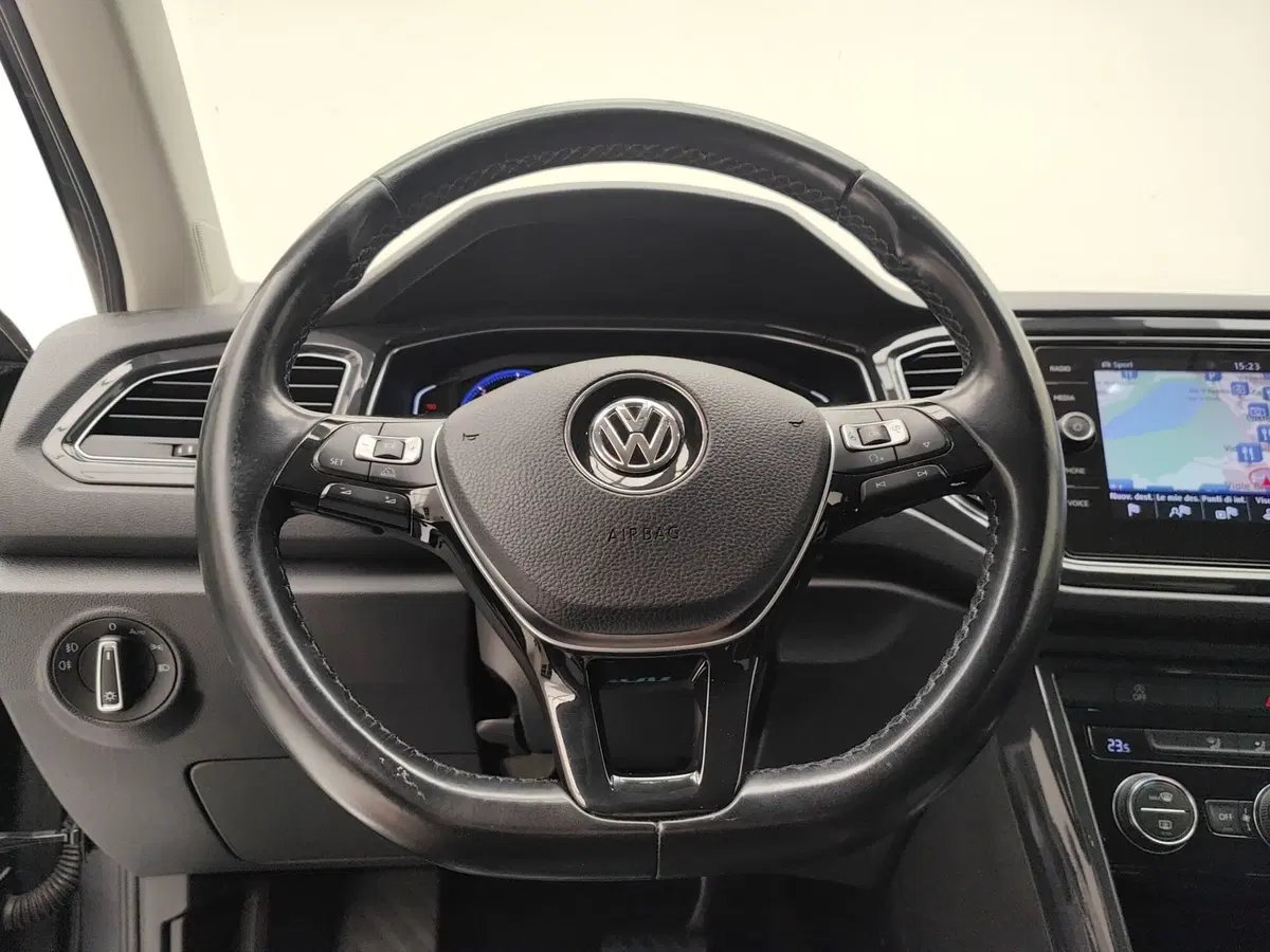 Volkswagen T-Roc usata a Como (16)