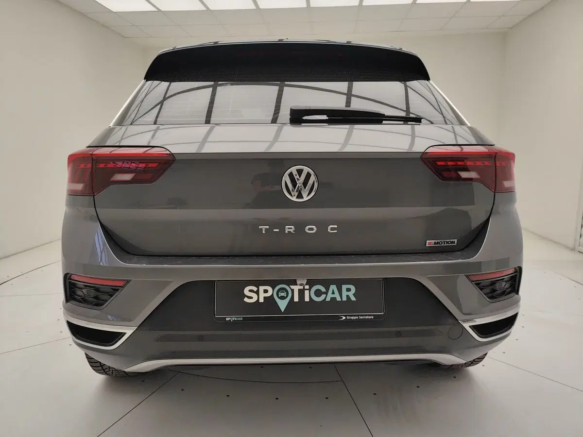 Volkswagen T-Roc usata a Como (5)