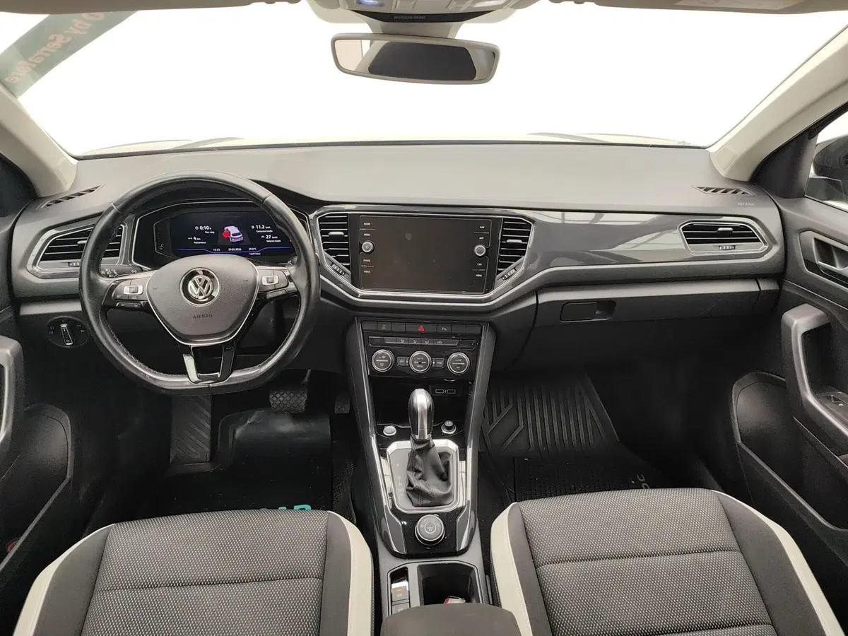 Volkswagen T-Roc usata a Como (7)