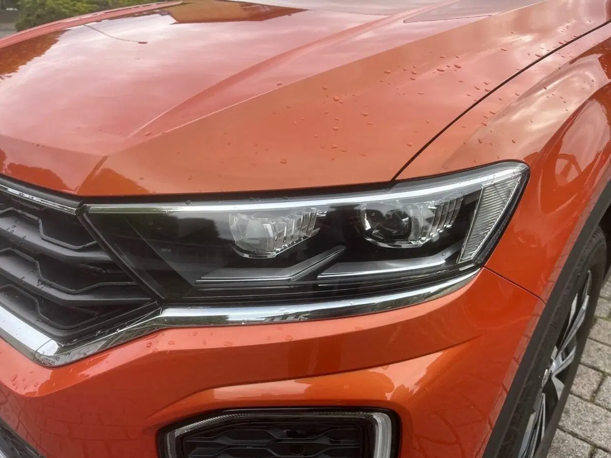 Volkswagen T-Roc usata a Lecco (13)
