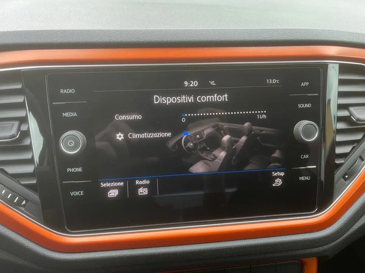 Volkswagen T-Roc usata a Lecco (15)