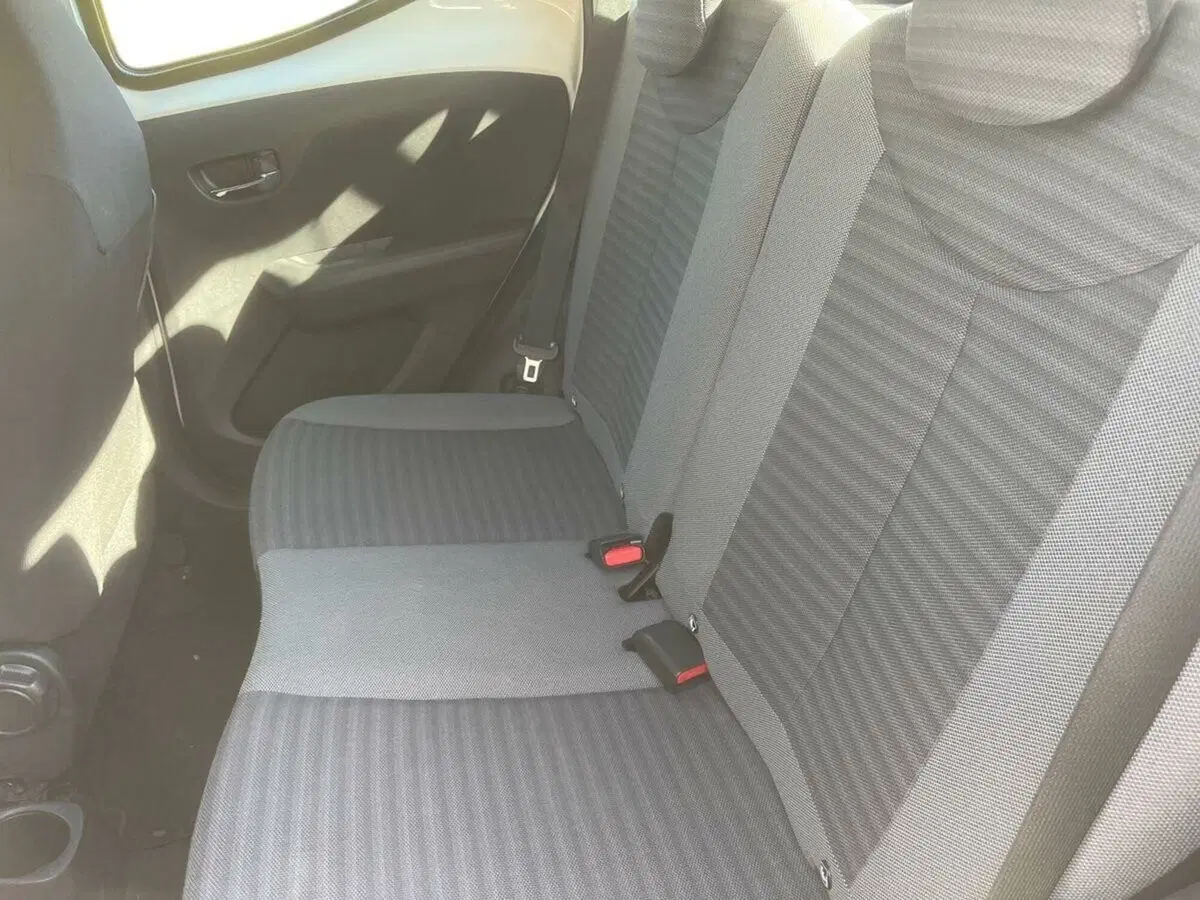 Toyota Aygo usata a Lecco (12)