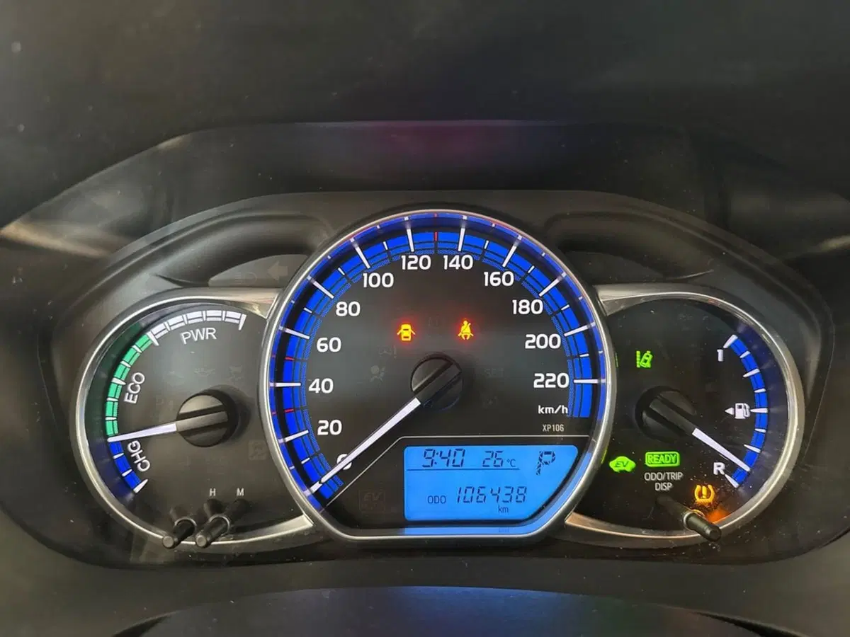 Toyota Yaris usata a Prato (12)