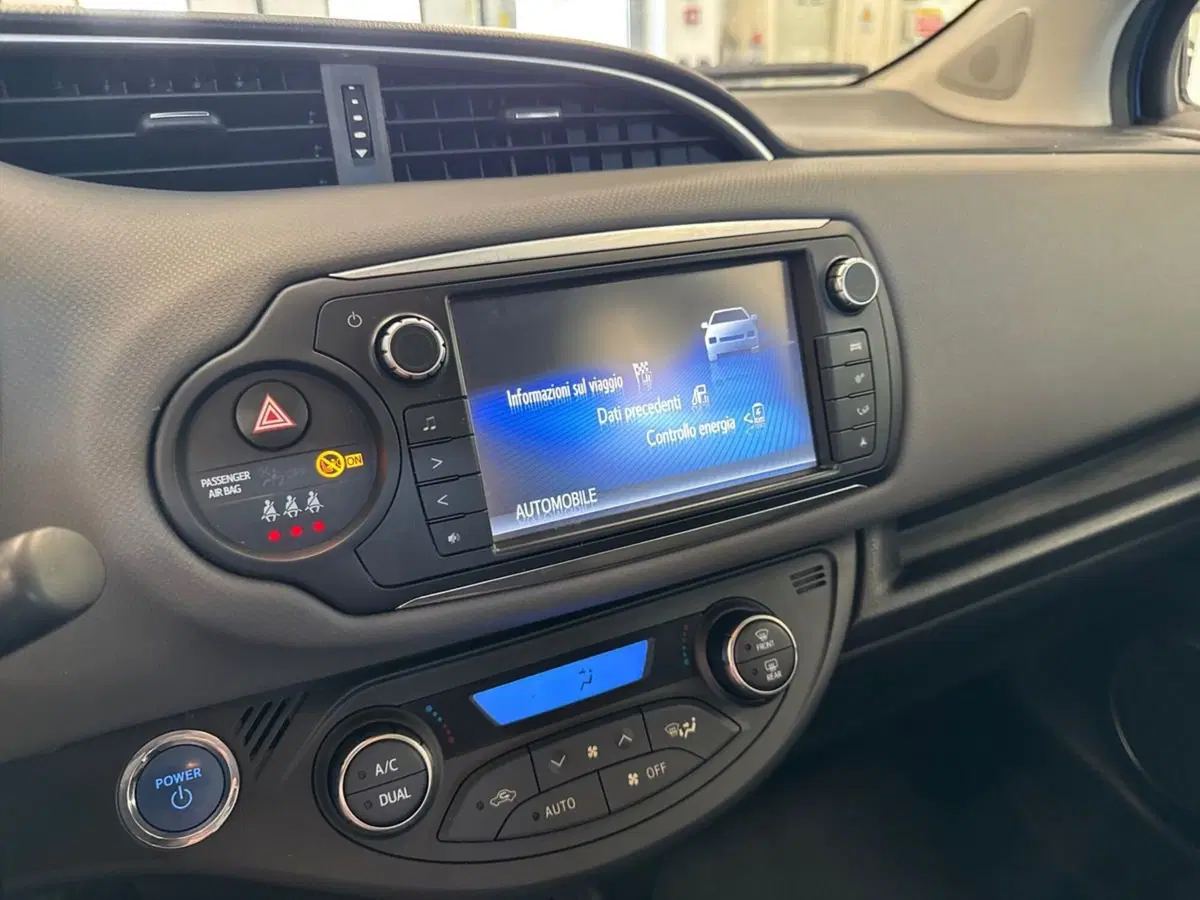 Toyota Yaris usata a Prato (13)