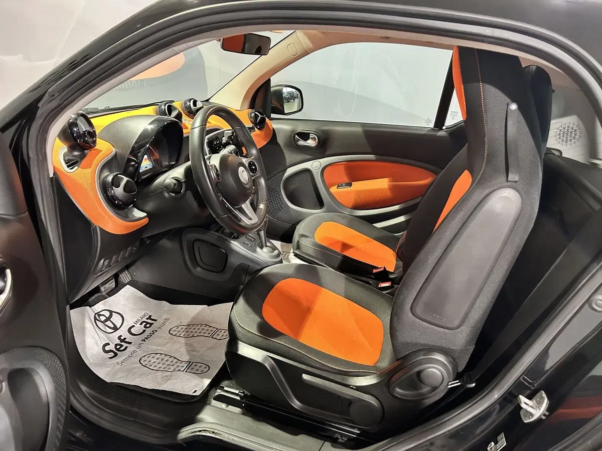 smart Fortwo usata a Milano (11)