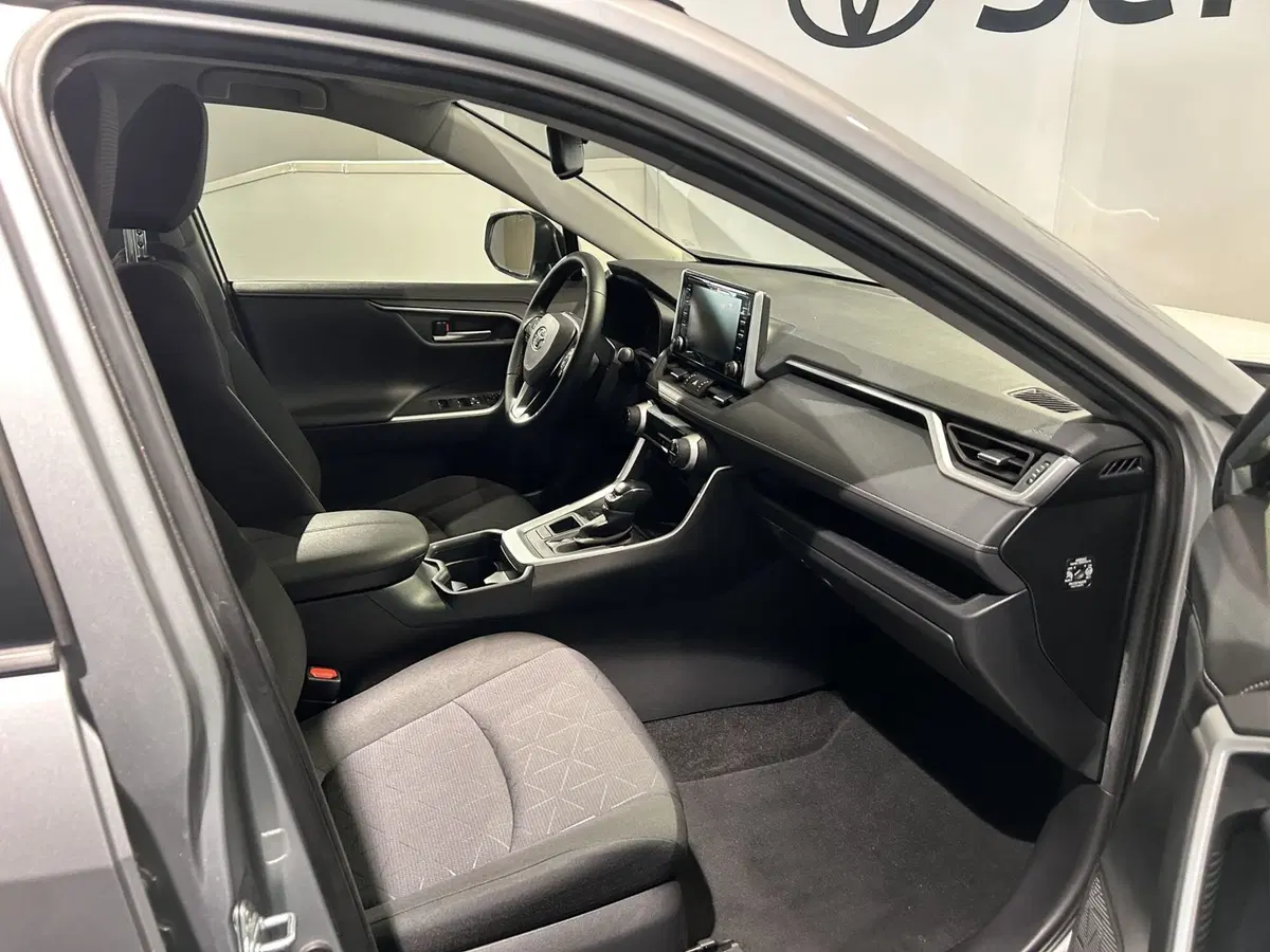 Toyota Rav4 usata a Milano (12)