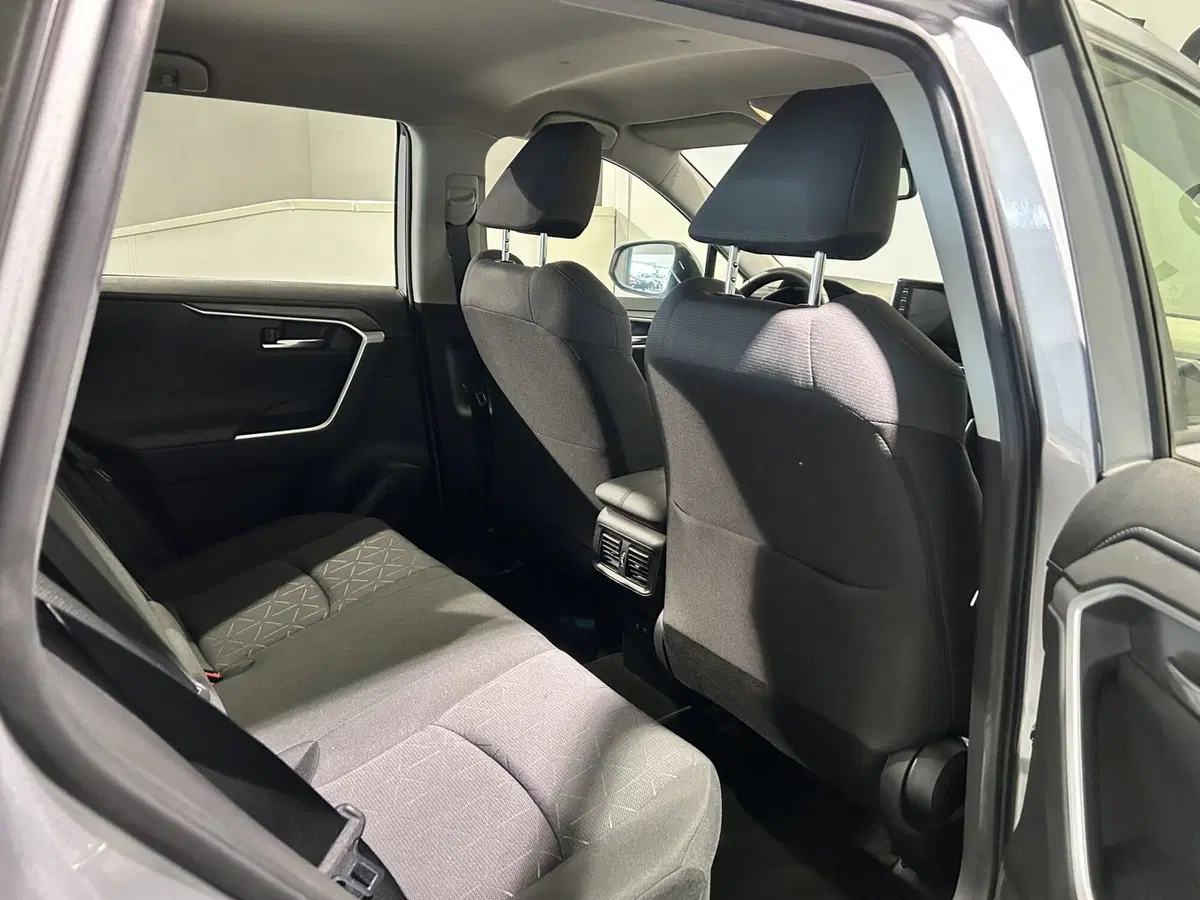 Toyota Rav4 usata a Milano (13)