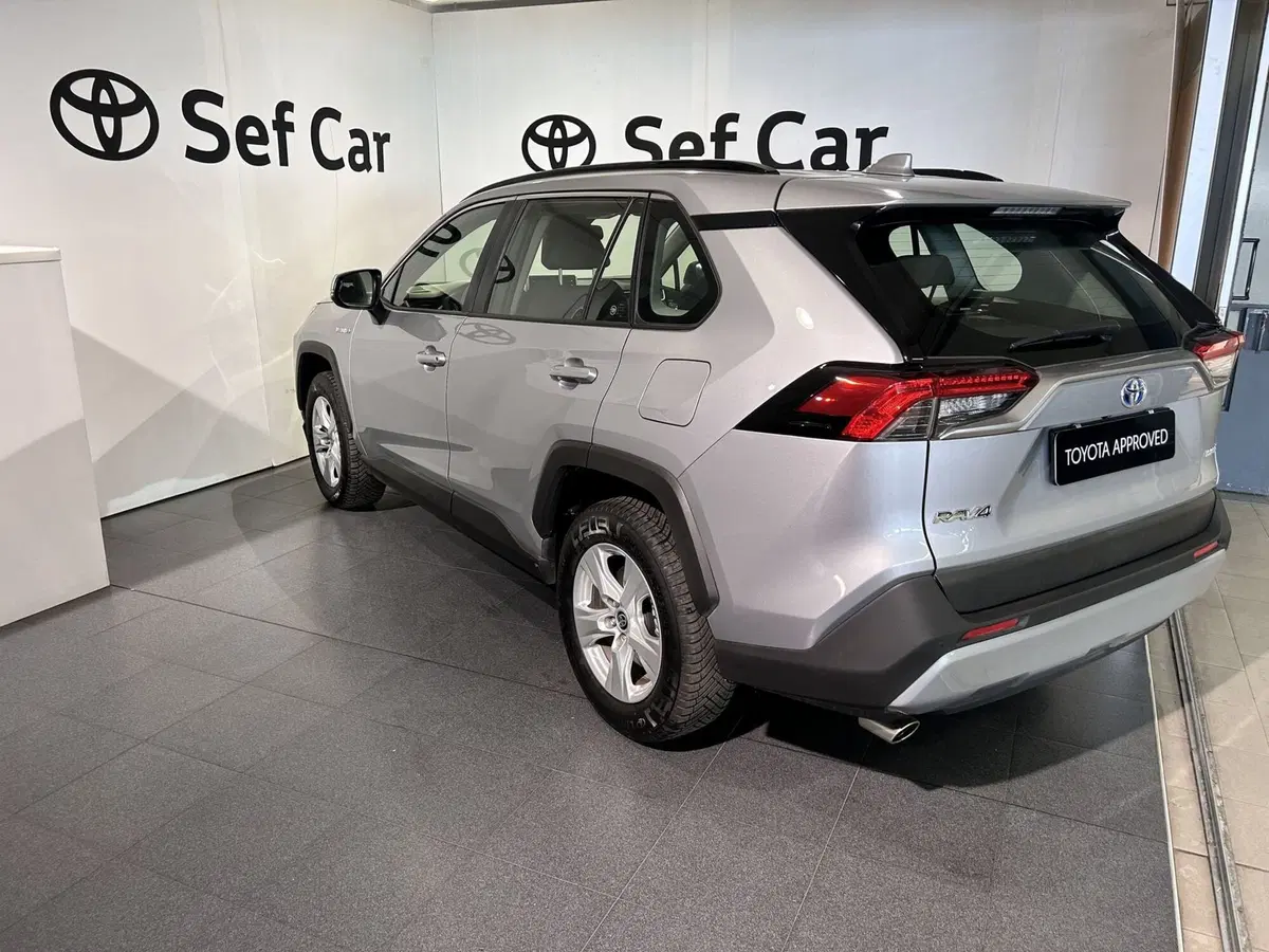 Toyota Rav4 usata a Milano (5)