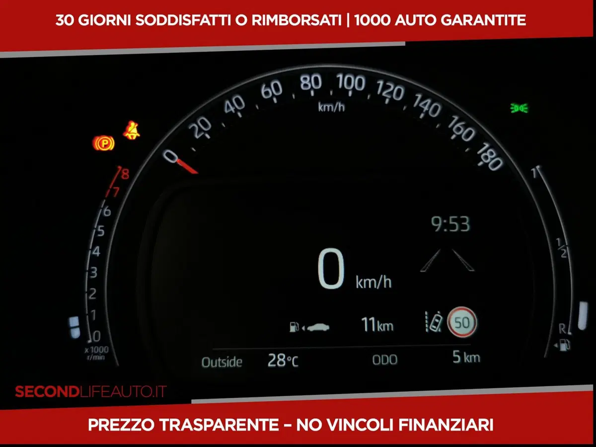 Toyota Aygo X nuova a Chieti (17)