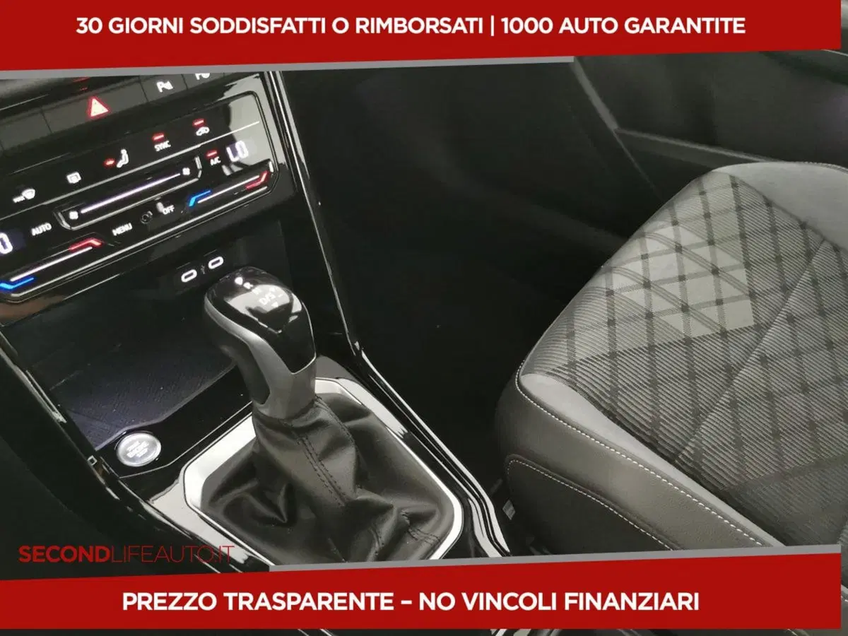 Volkswagen T-Roc usata a Chieti (13)