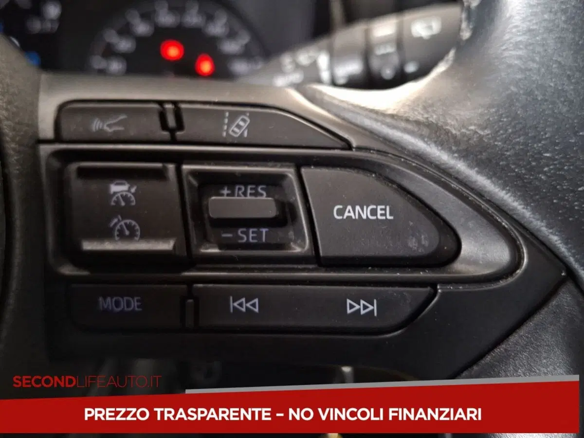 Toyota Yaris usata a Roma (11)