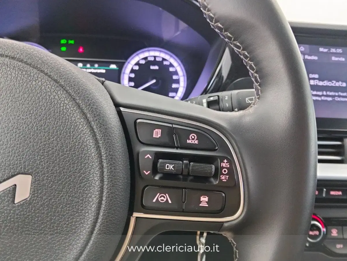 Kia Niro usata a Como (11)