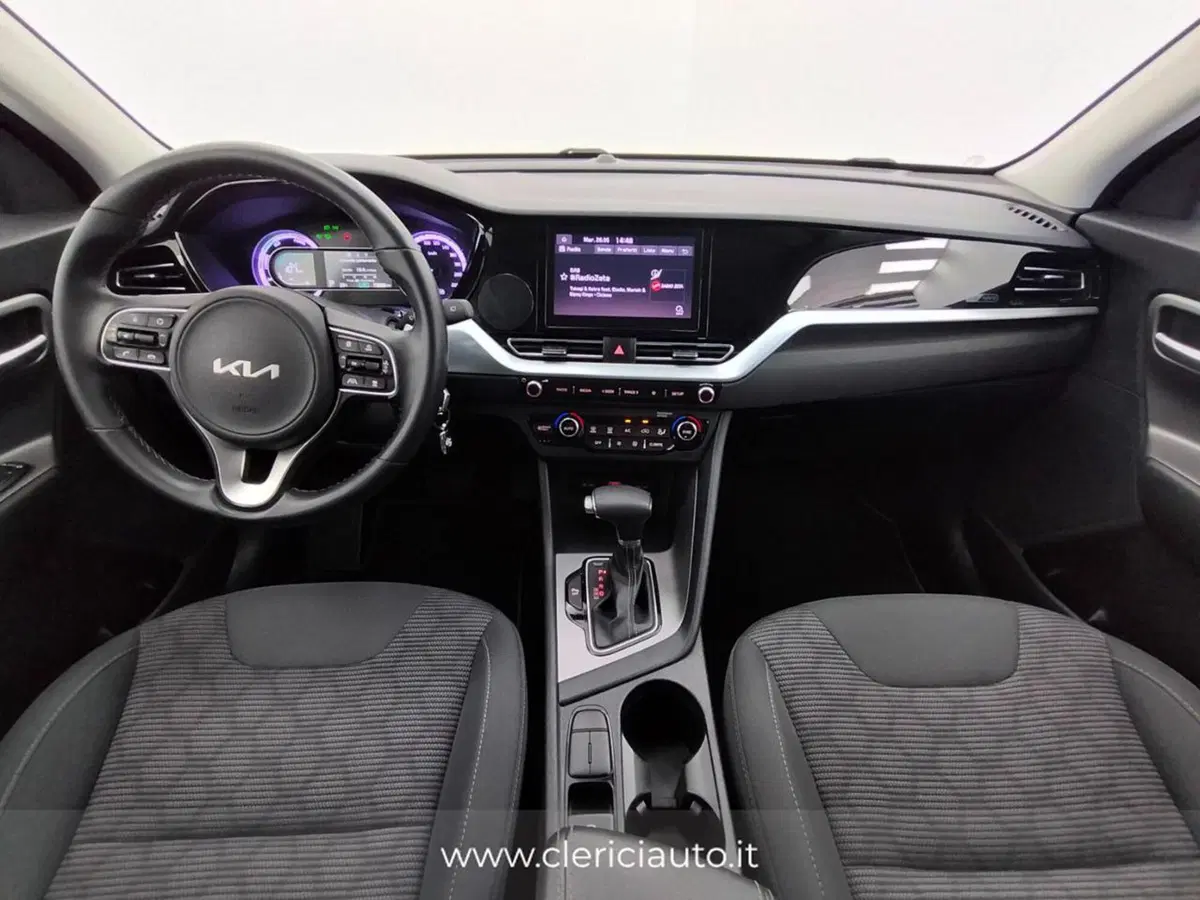 Kia Niro usata a Como (4)