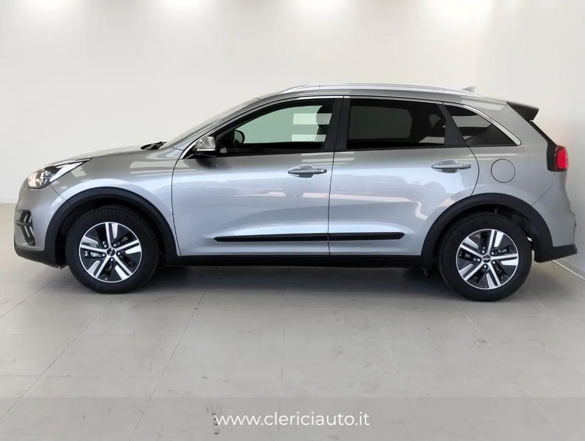 Kia Niro usata a Como (8)