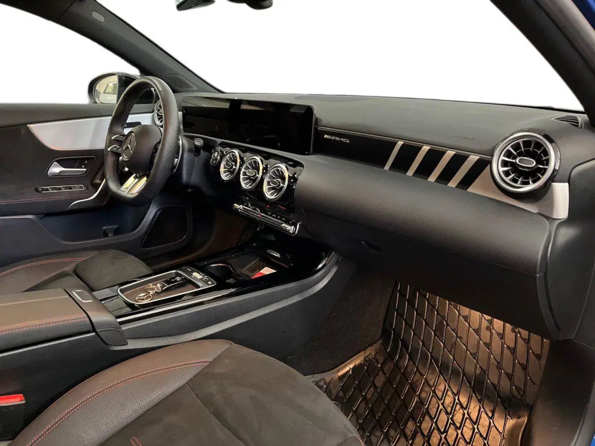 Mercedes-Benz Classe A usata a Lecce (9)
