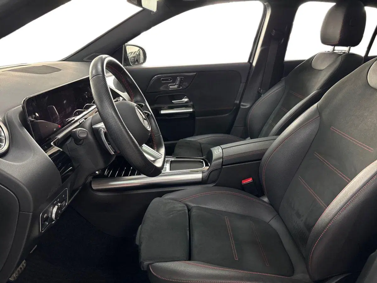 Mercedes-Benz GLA SUV usata a Lecce (10)