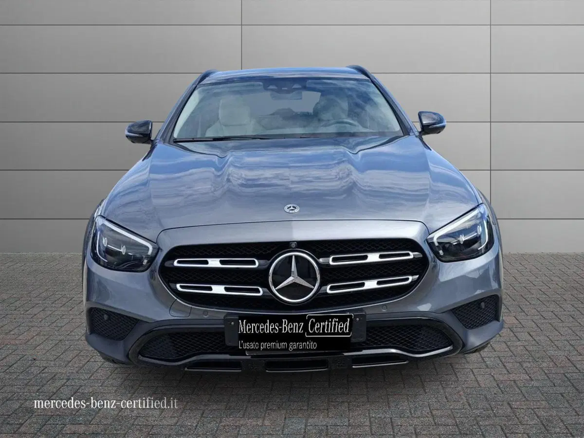 Mercedes-Benz Classe C Station Wagon usata a Lecce (3)