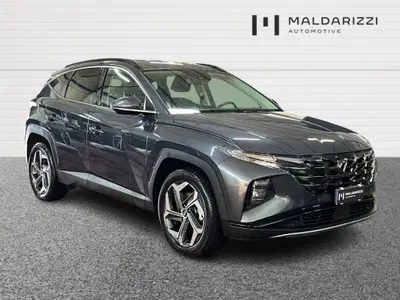 Hyundai Tucson 1.6 hev Exellence 2wd auto del 2022 usata a Lecce