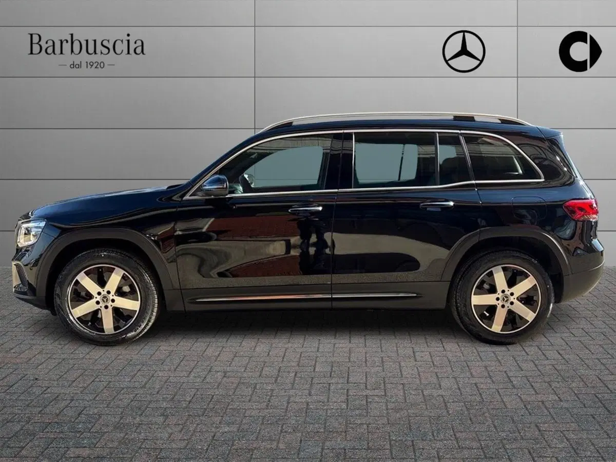 Mercedes-Benz GLB usata a Pescara (5)