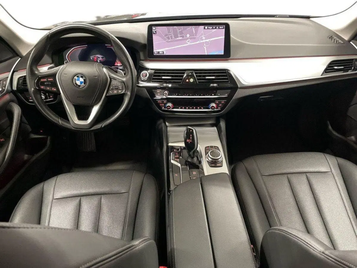 BMW Serie 5 Touring usata a Ancona (10)