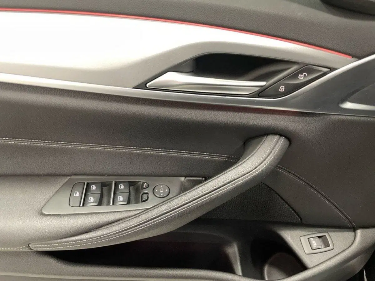 BMW Serie 5 Touring usata a Ancona (17)