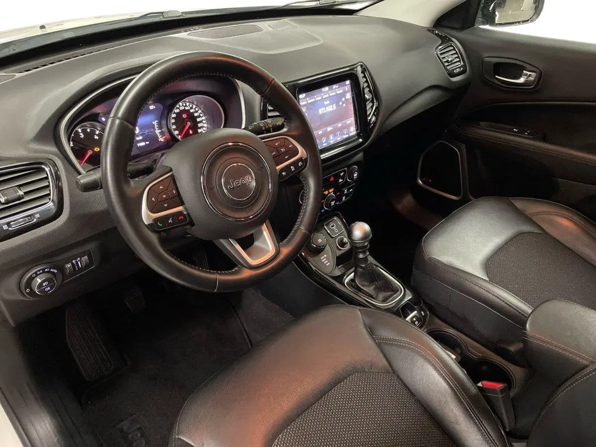 Jeep Compass usata a Ancona (16)