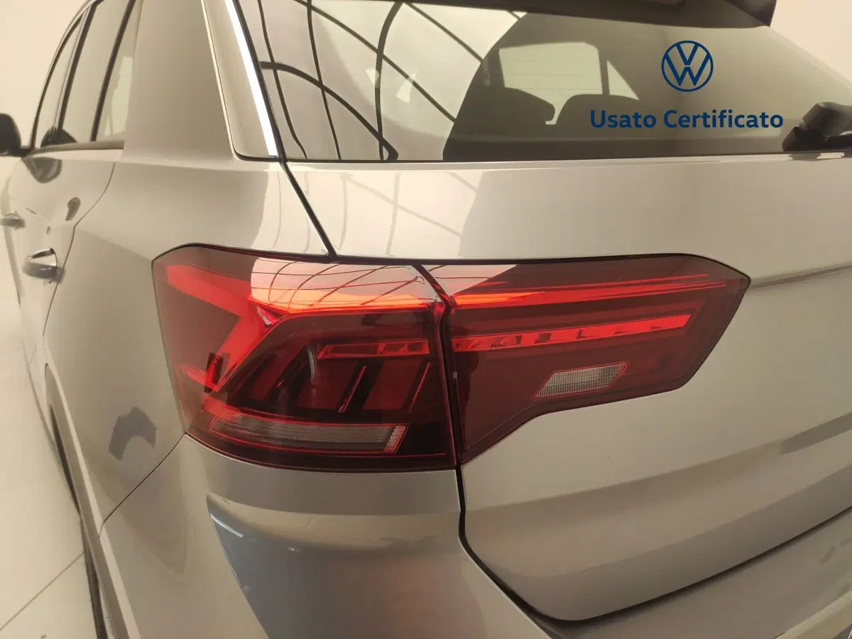 Volkswagen T-Roc usata a Avellino (9)