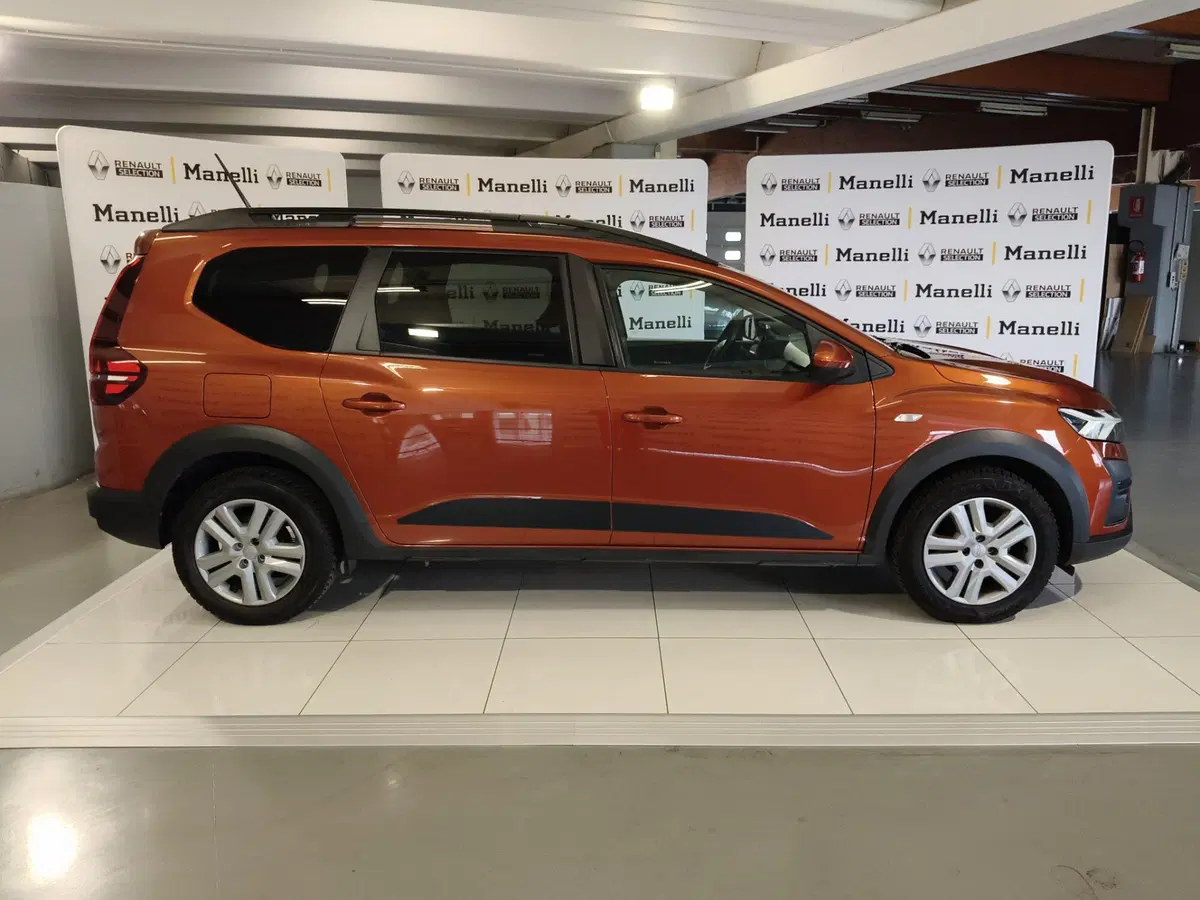 Dacia Jogger usata a Brescia (2)