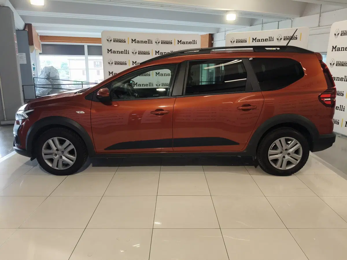 Dacia Jogger usata a Brescia (5)