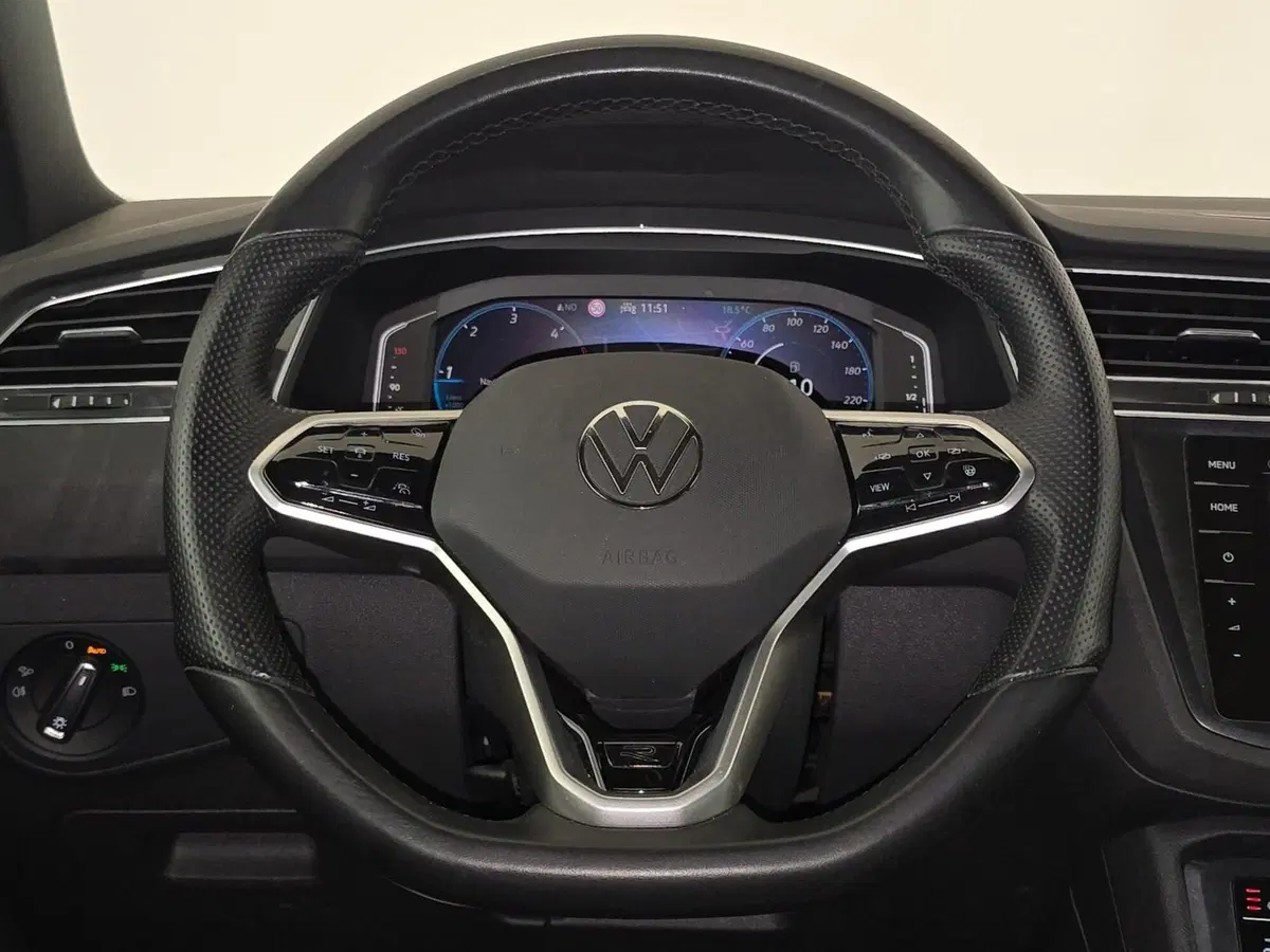 Volkswagen Tiguan usata a Alessandria (9)