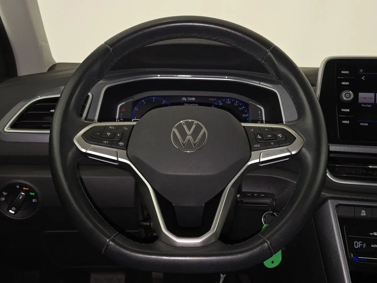 Volkswagen T-Roc usata a Asti (10)
