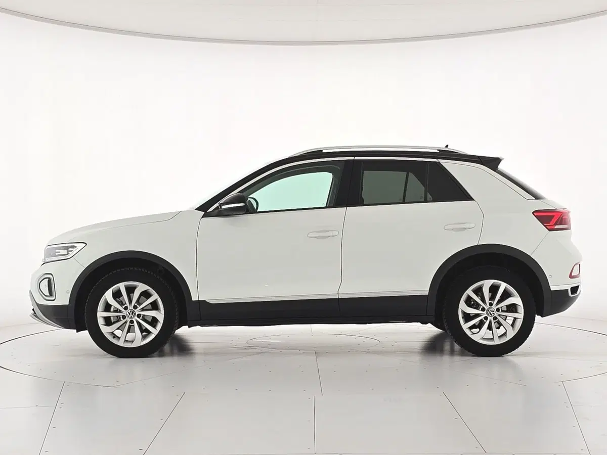 Volkswagen T-Roc usata a Asti (3)