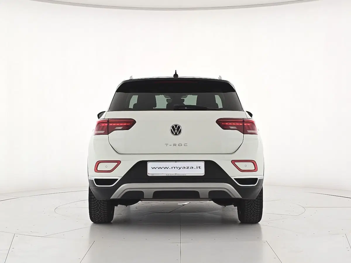 Volkswagen T-Roc usata a Asti (5)