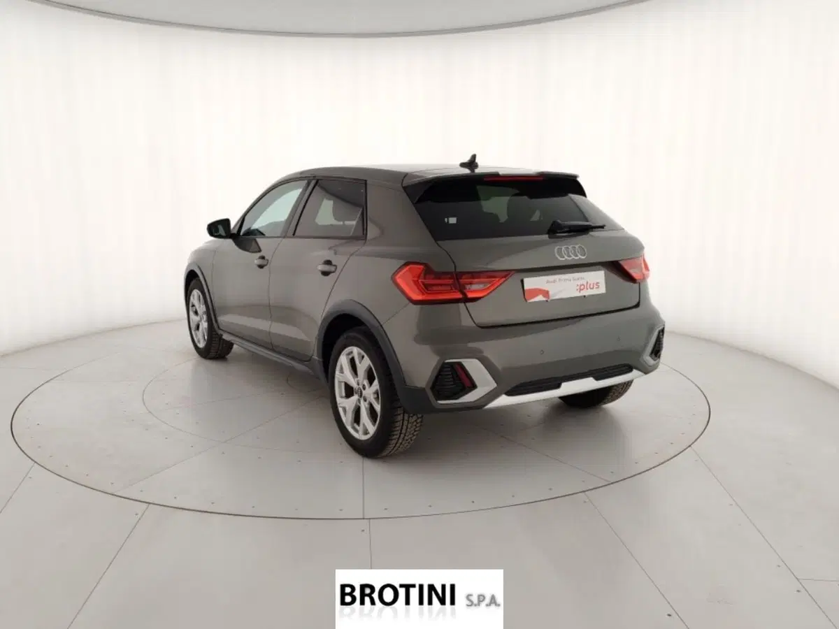 Audi A1 allstreet usata a La Spezia (2)