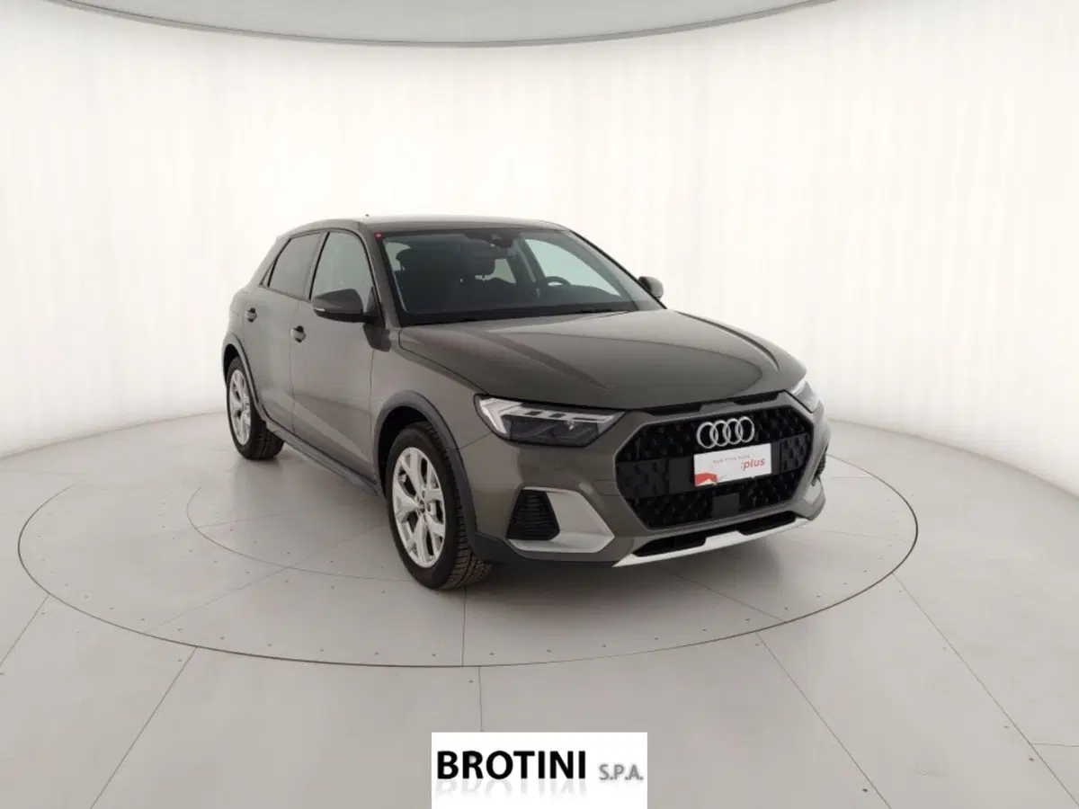 Audi A1 allstreet usata a La Spezia (4)