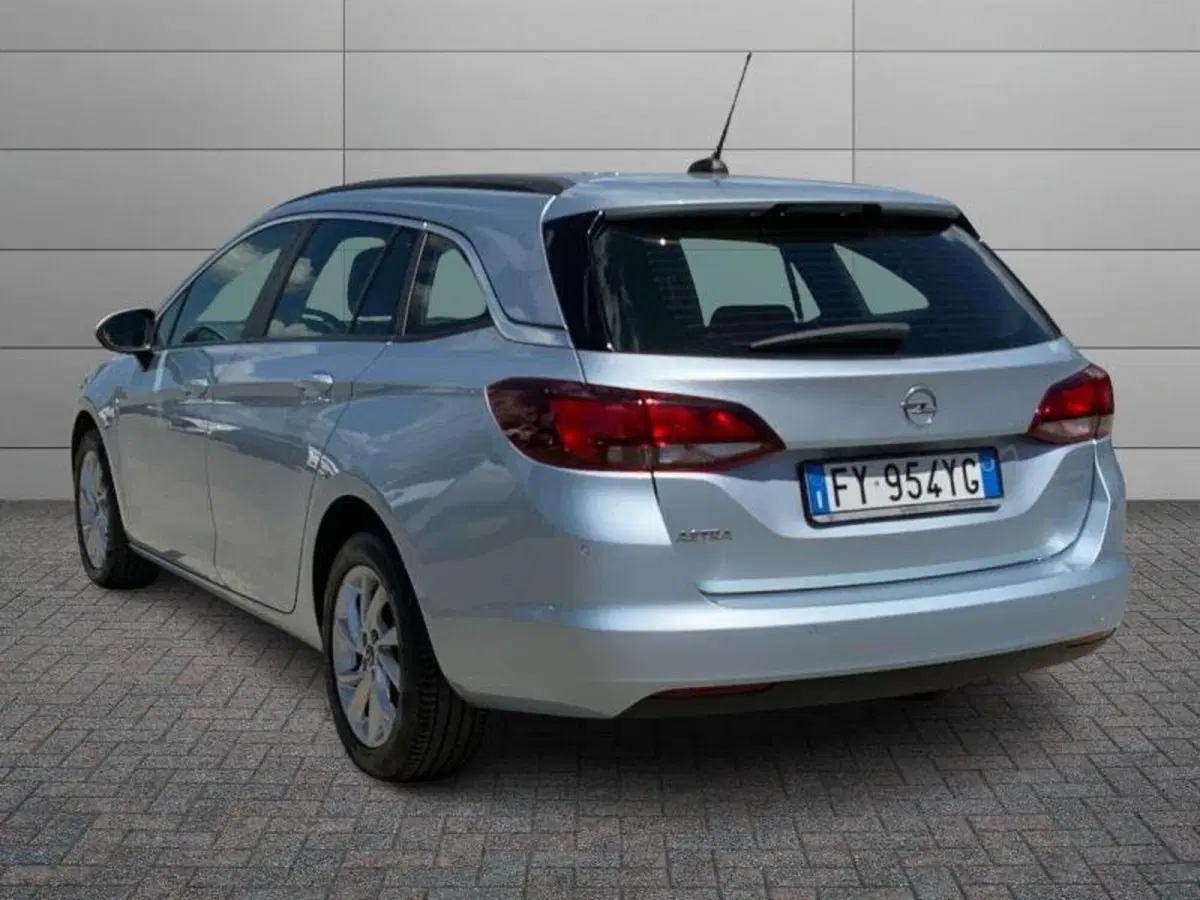 Opel Astra Station Wagon usata a Perugia (5)