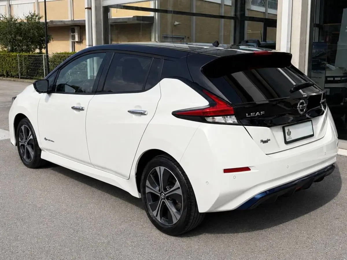 Nissan Leaf usata a Rimini (4)