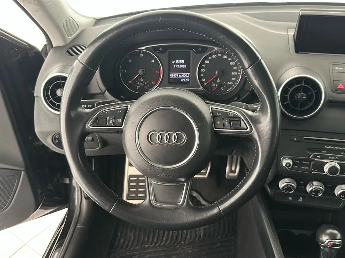 Audi A1 Sportback usata a Napoli (11)