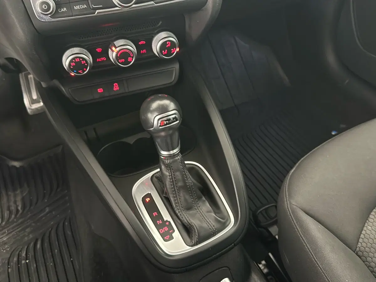 Audi A1 Sportback usata a Napoli (14)