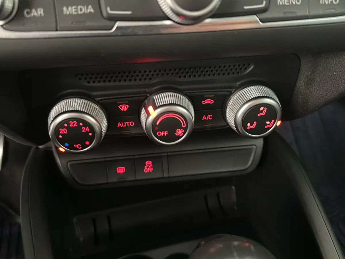 Audi A1 Sportback usata a Napoli (15)