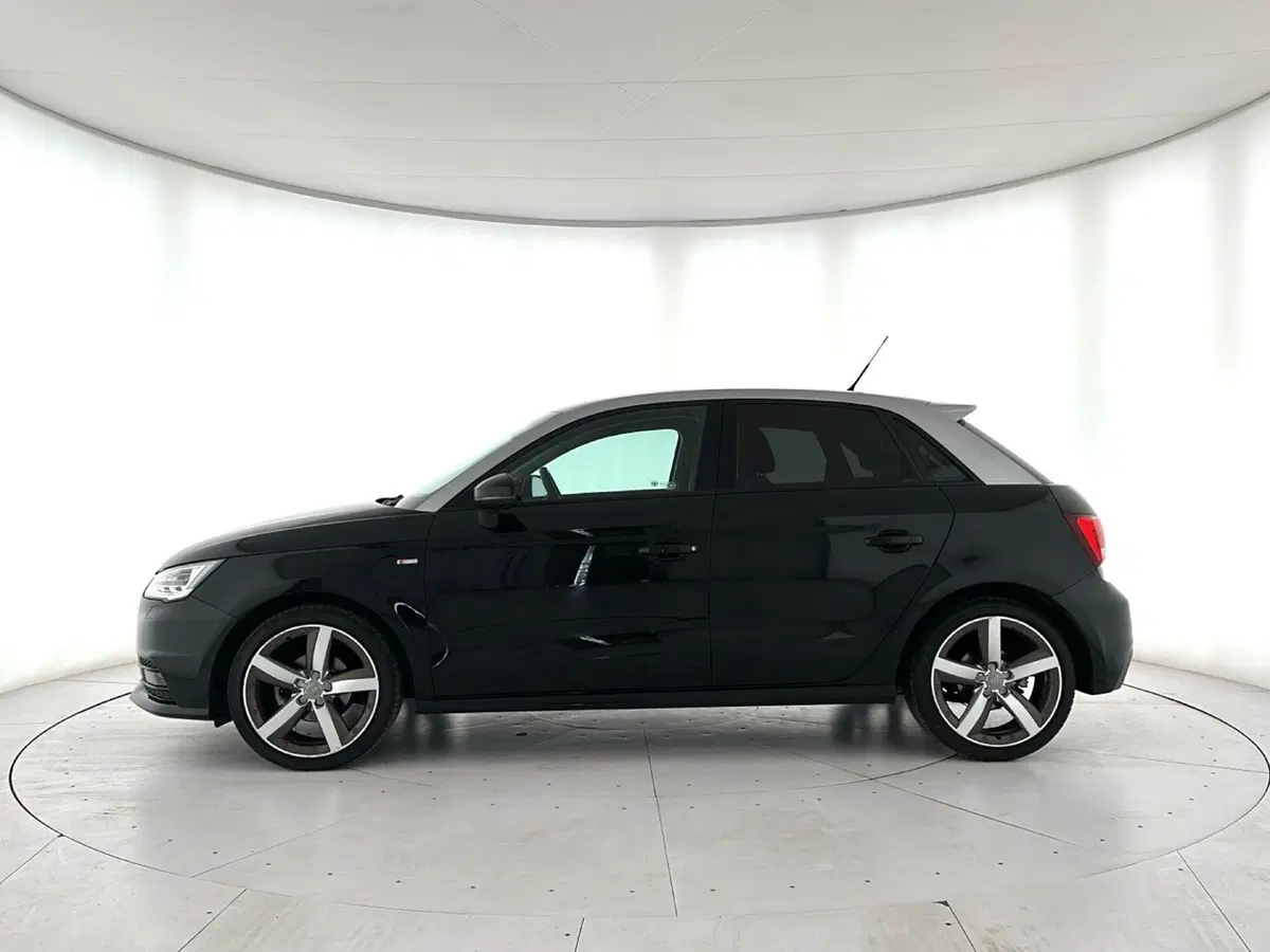 Audi A1 Sportback usata a Napoli (3)