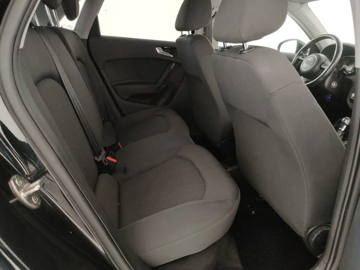Audi A1 Sportback usata a Napoli (8)