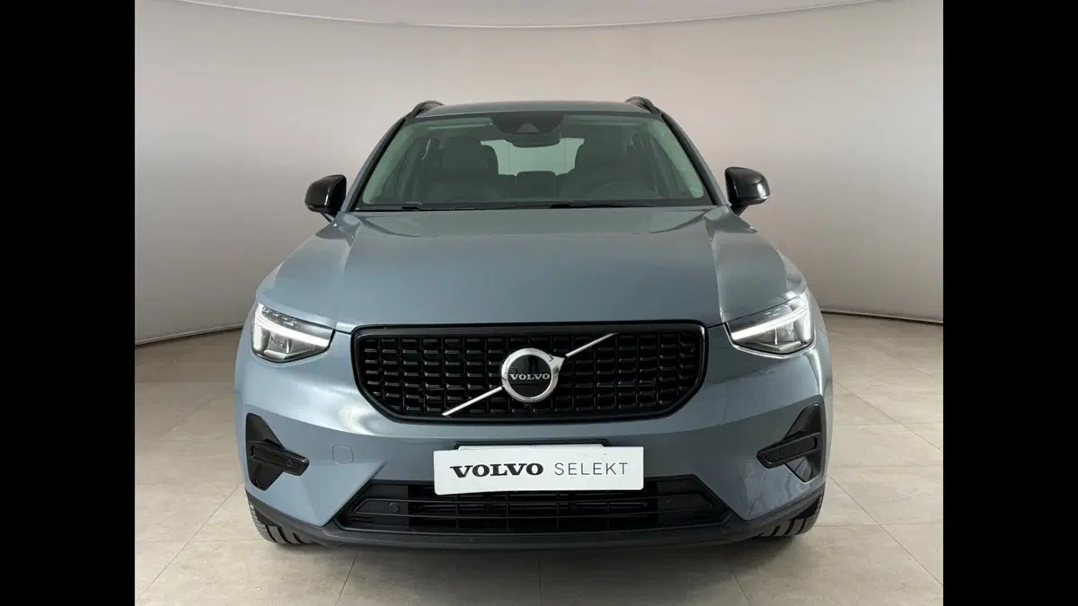 Volvo XC40 usata a Palermo (4)