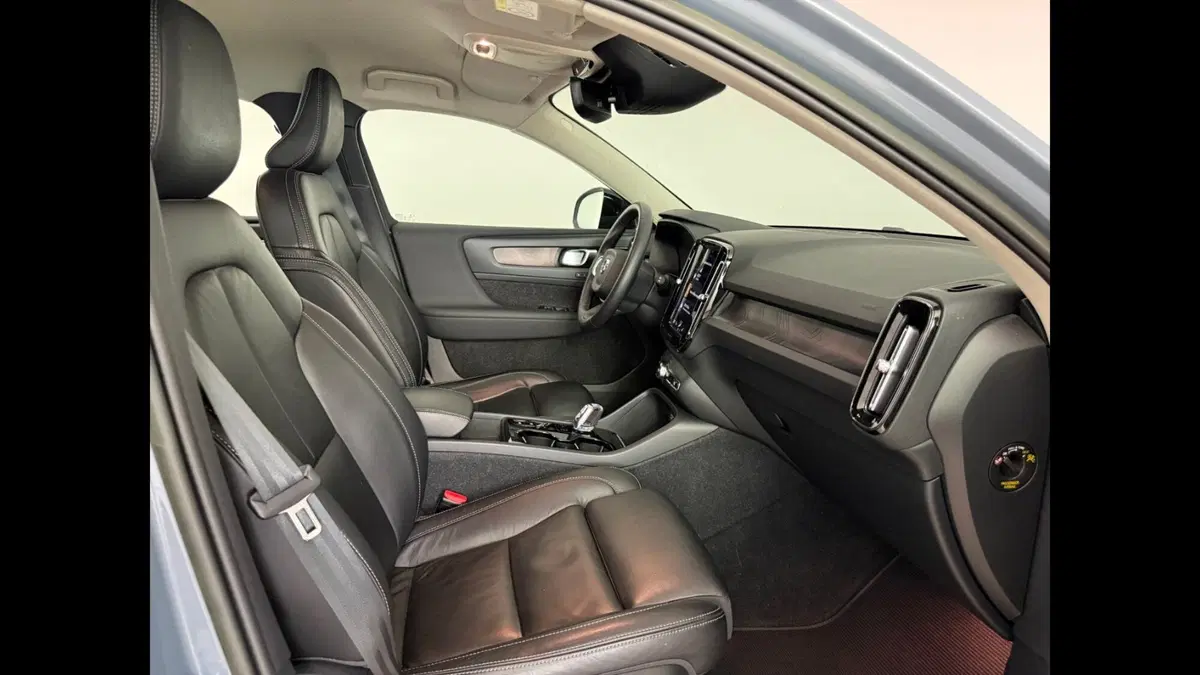 Volvo XC40 usata a Palermo (5)