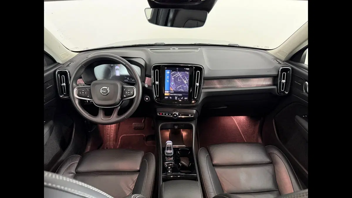 Volvo XC40 usata a Palermo (6)