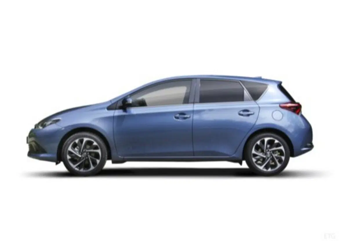 Toyota Auris usata a Palermo (6)