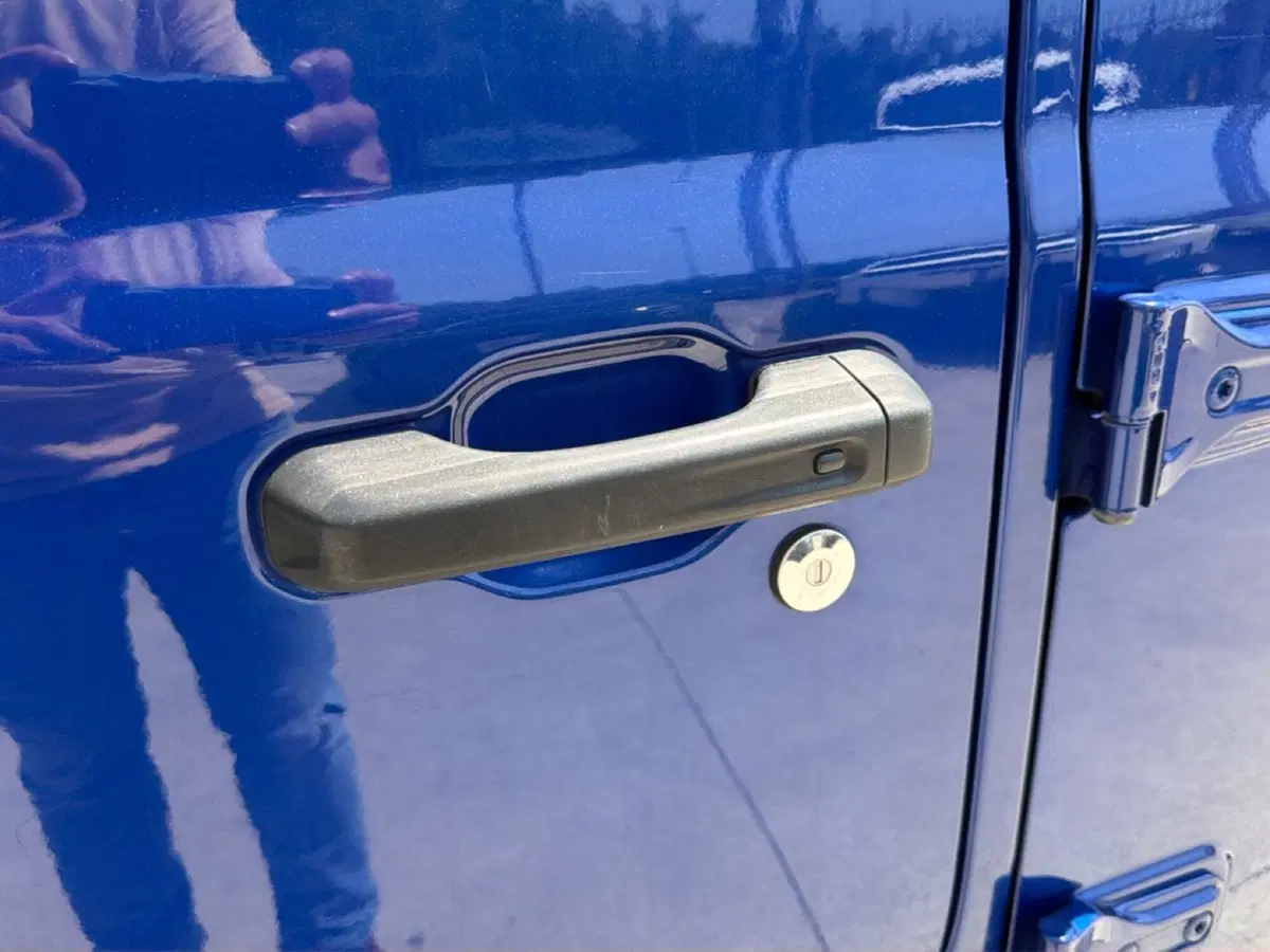 Jeep Wrangler Unlimited usata a Frosinone (11)