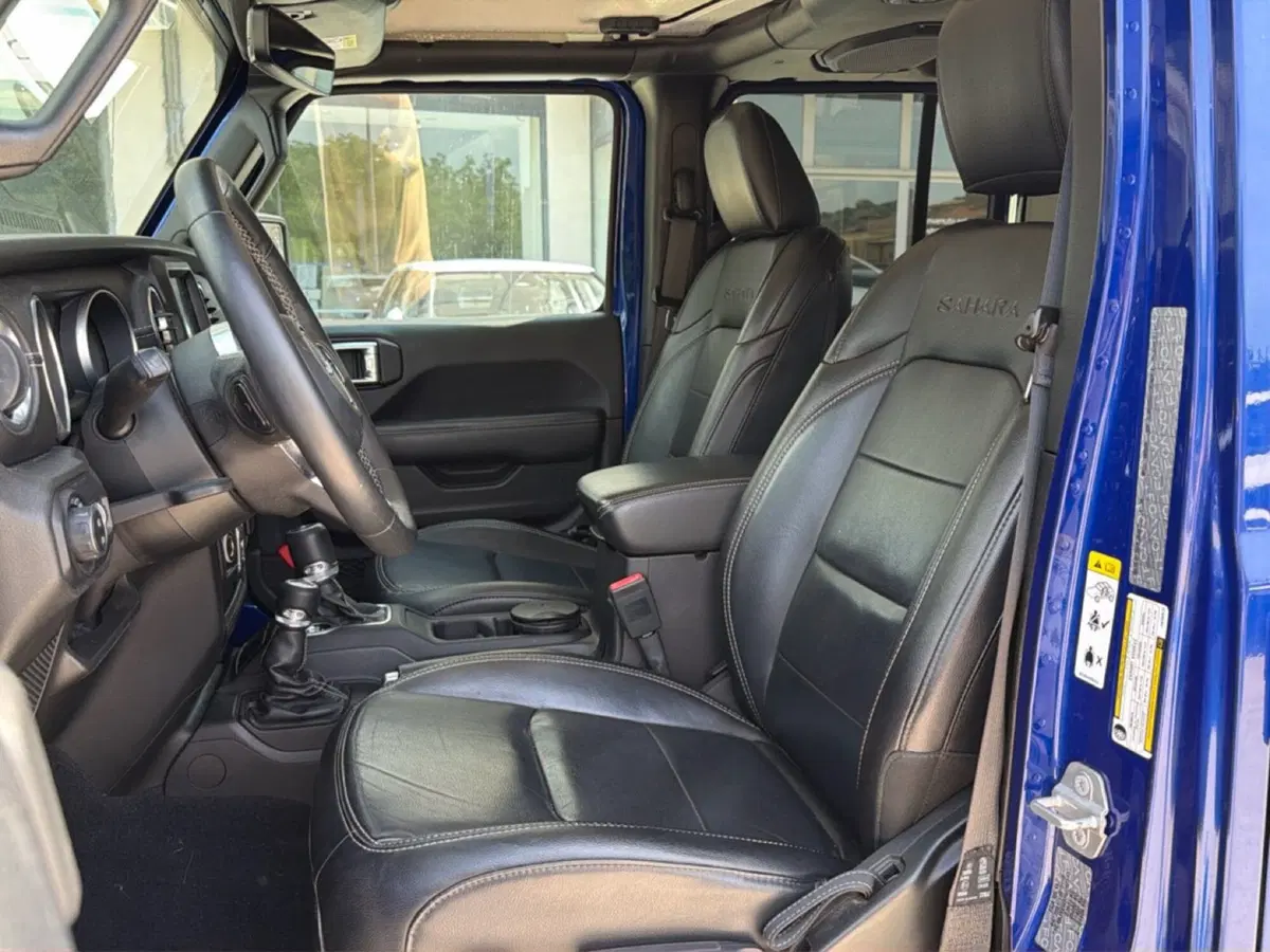 Jeep Wrangler Unlimited usata a Frosinone (17)