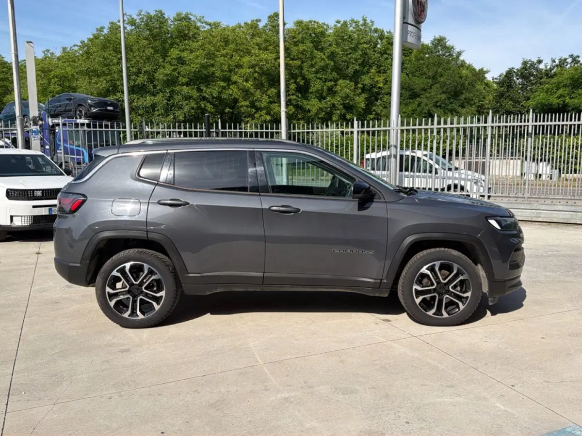 Jeep Compass usata a Frosinone (7)